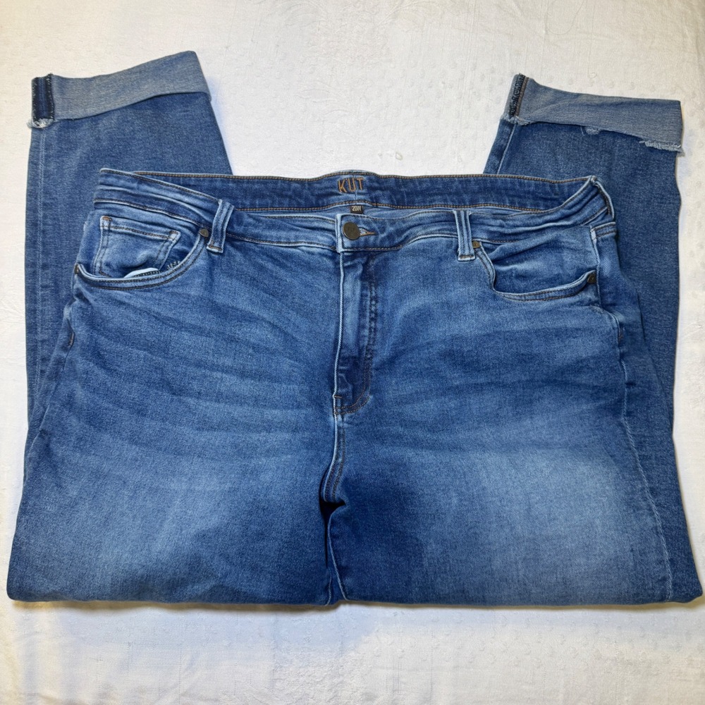 Kut from the Kloth Catherine Boyfriend Jeans Medium Wash Blue Plus Size 20W - Picture 5 of 7